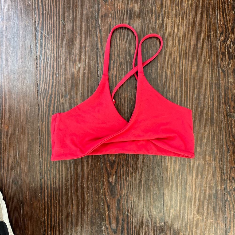 Bombshell Sportswear Red Cross-Back Bralette sports bra SZ SM WORN ONCE